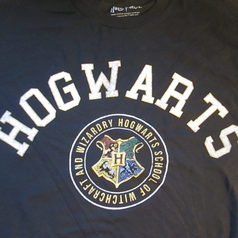 Harry Potter Men's black graphic tee new